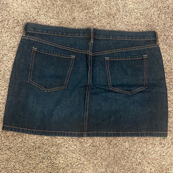 Vintage 2008 Old Navy Denim Mini Skirt Sz 16 - Picture 3 of 3